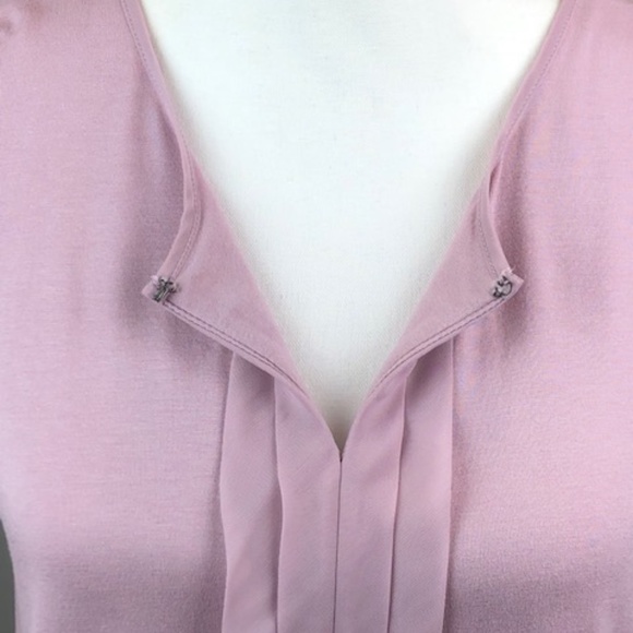 Banana Republic Women T-shirt Size M - Picture 6 of 8